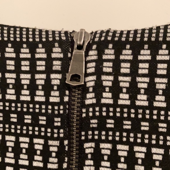 Banana Republic fit and flare dress. - Picture 6 of 9